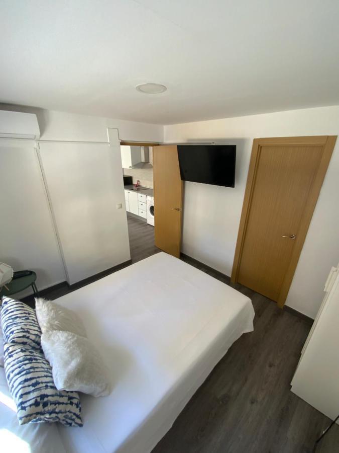 Goya Apartamentos Málaga Esterno foto